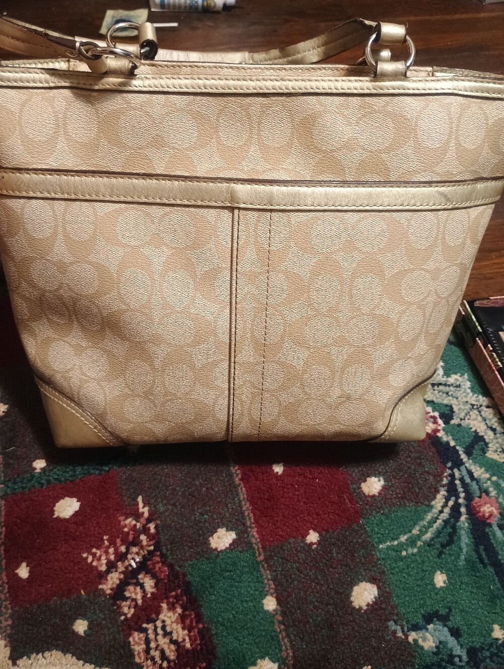 Coach Shoulder Bag EUC - Picture 2 of 11